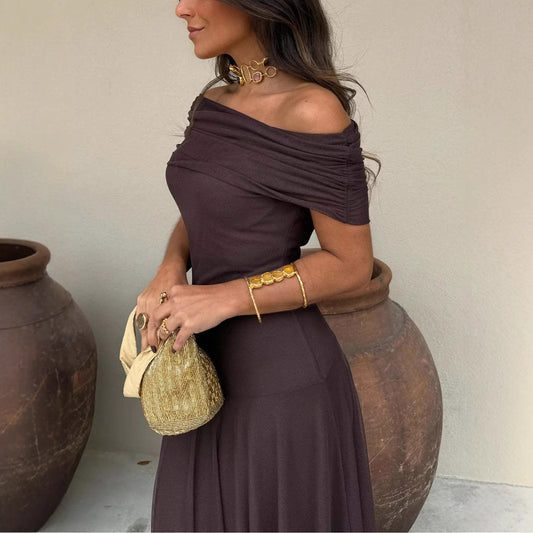 Vestido palabra de honor falda larga