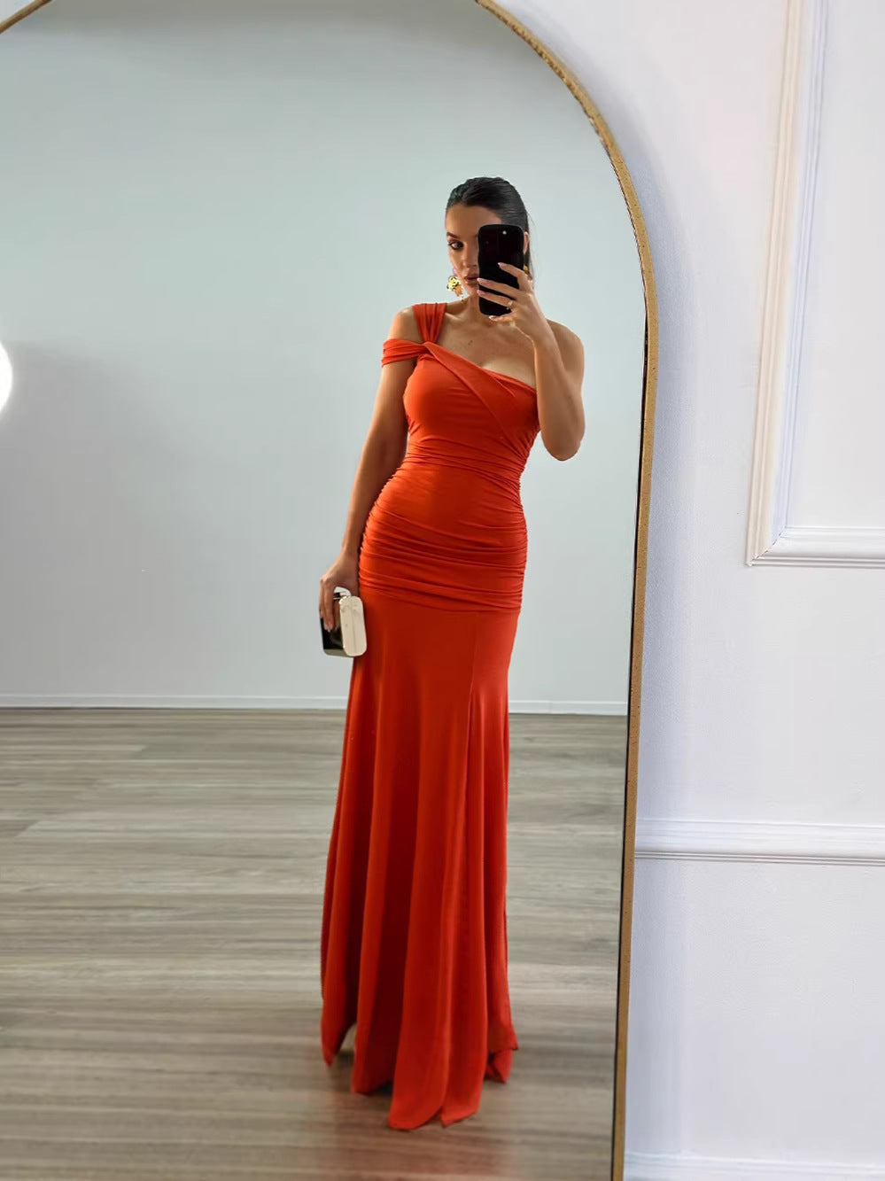 One-Shoulder Ruching Side Slit Slim-Fit Dress