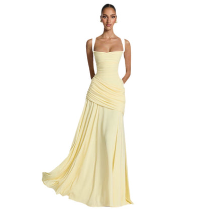 Vestido con falda larga al vuelo