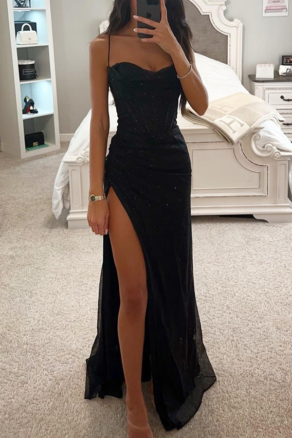 Vestido de brillo con tirantes