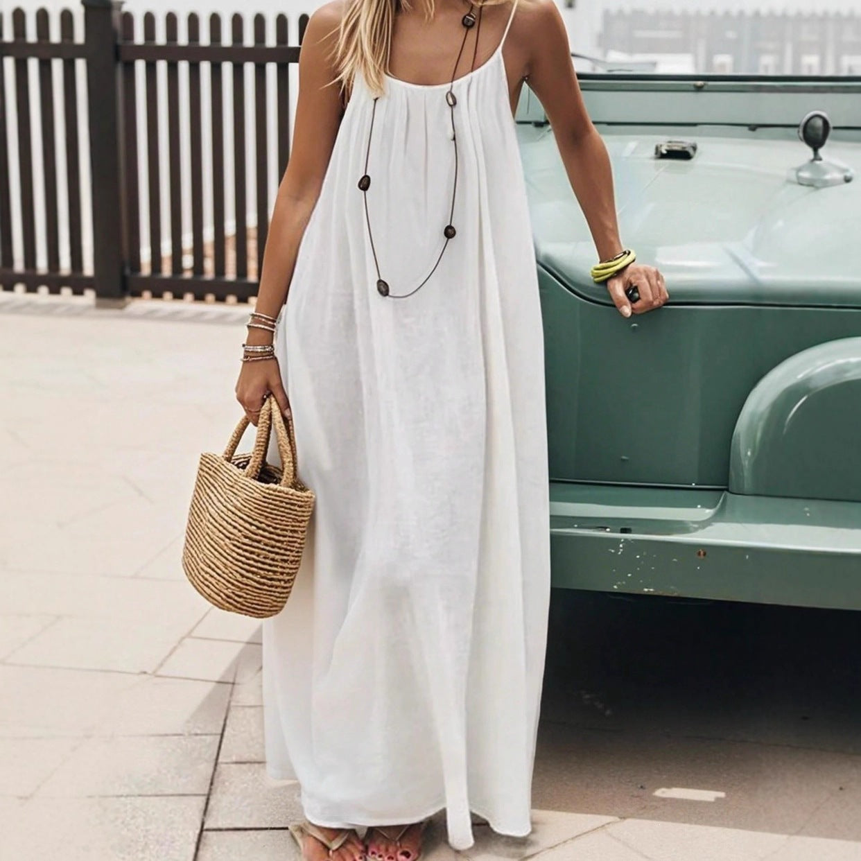vestido holgado con espalda abierta