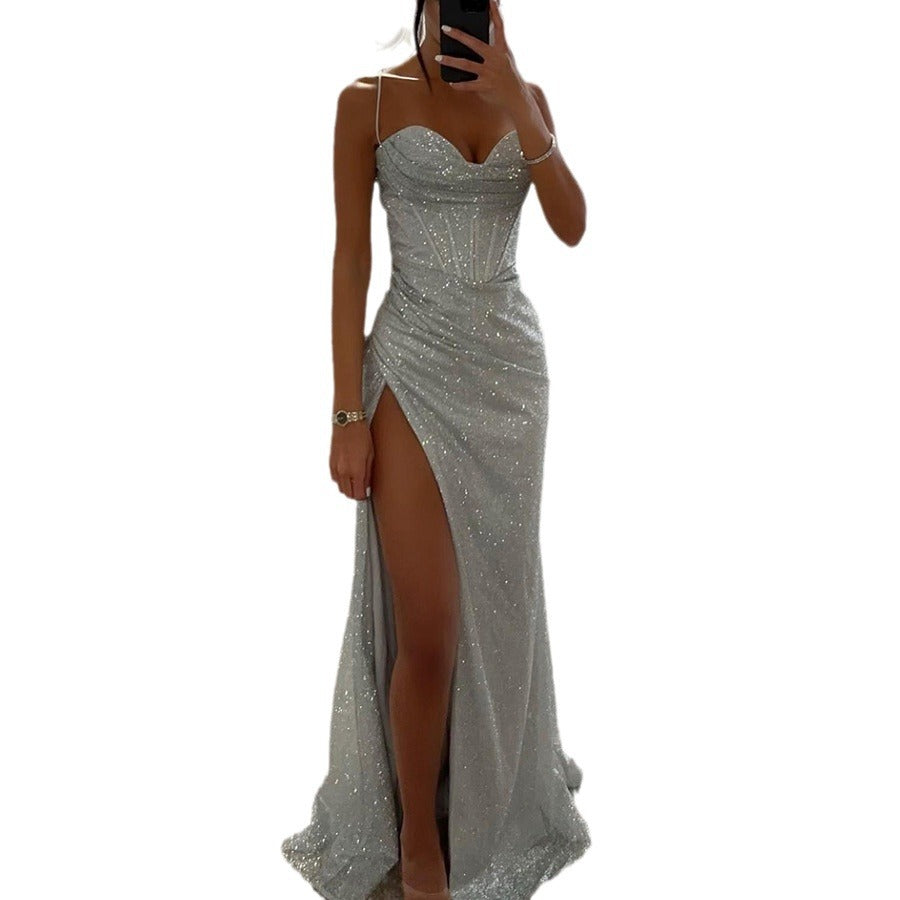 Vestido de brillo con tirantes