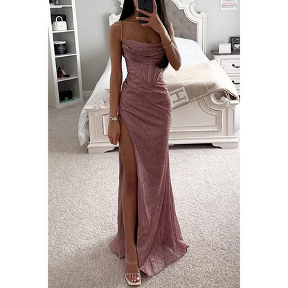 Vestido de brillo con tirantes