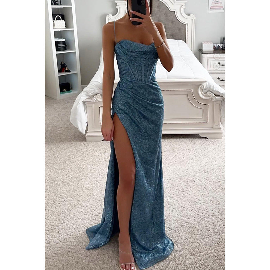 Vestido de brillo con tirantes