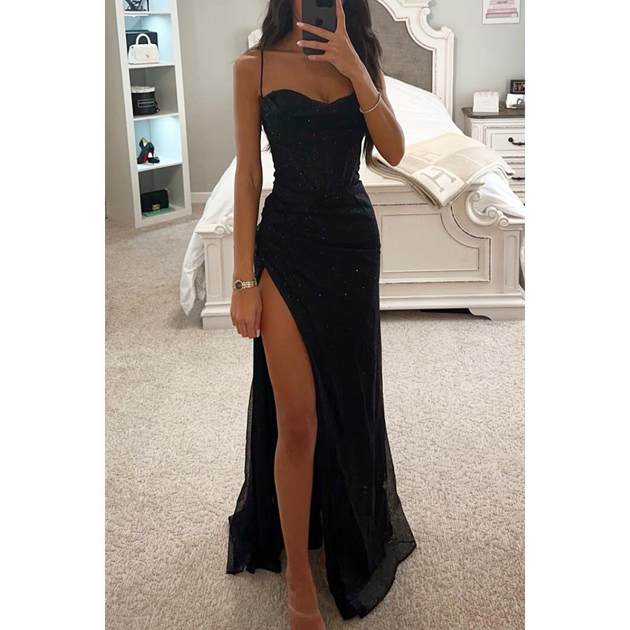 Vestido de brillo con tirantes