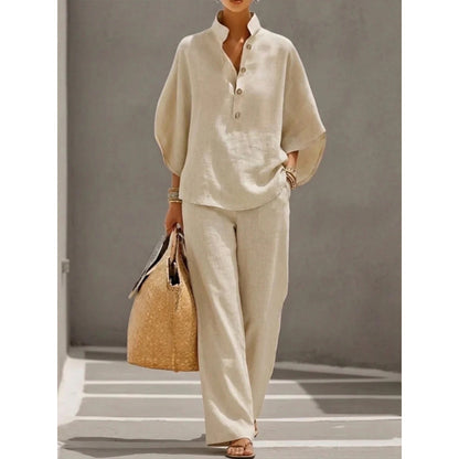 Conjunto casual de blusa y pantalón