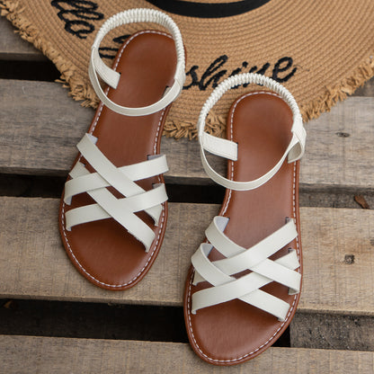 Sandalias con tiras cruzadas